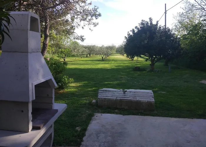 بيت للعطل House Moro بريفلاكا